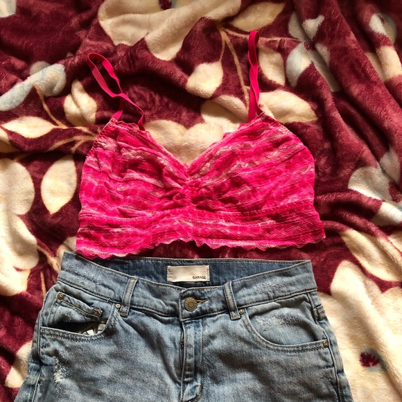 Pink lacy bralette - Picture 2 of 4